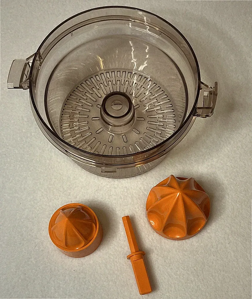 Hamilton Beach Scovill 721 Food Processor Strainer Adapter Reamer Juicer