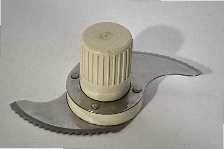 Hamilton Beach Scovill Food Processor Model 707 S-Blade Replacement Part