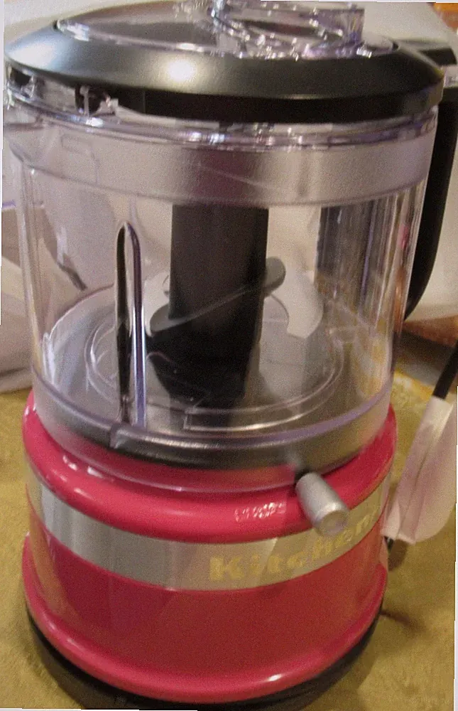 KITCHEN AID 3.5 CUP FOOD CHOPPER "CRANBERRY" KFC3516Q **BRAND NEW IN BOX**