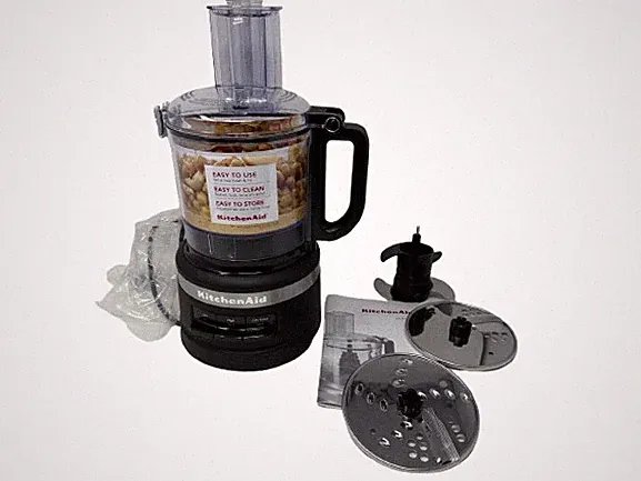 Kitchen Aid 7 Cup Food Processor Model E105402 Complete Never used