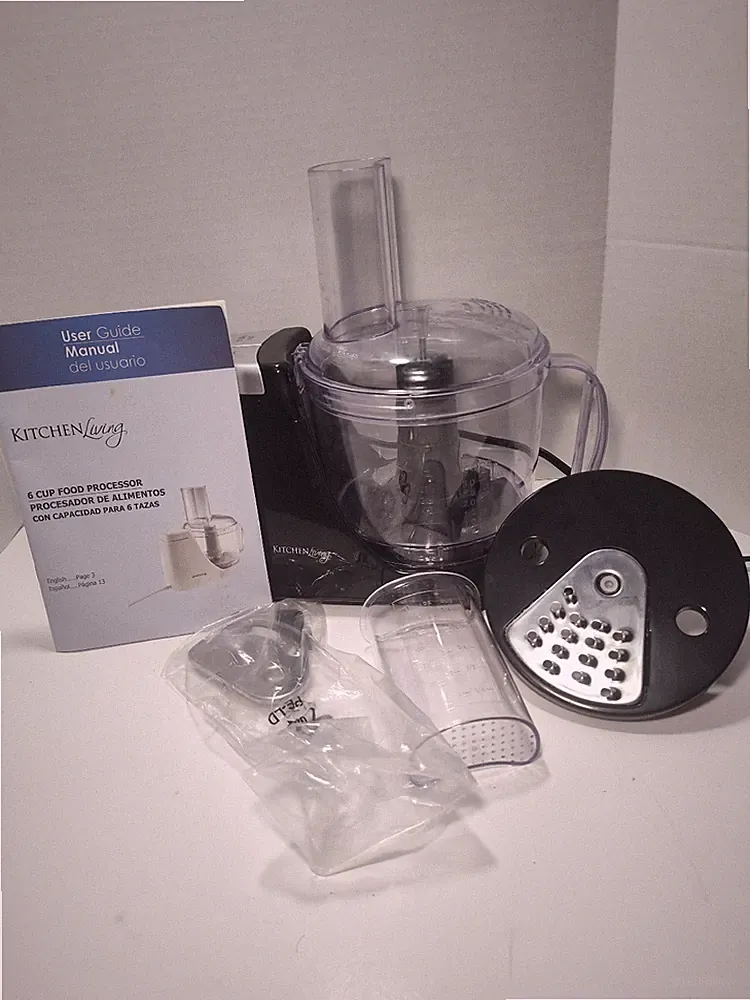 Kitchen Living 6 Cup Food Processor Model XJB918 Tested Works Manual Attachments