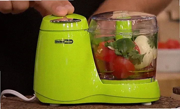 Kitchen Master Model EPI-MC003 Mini Food Processor W/Manuel, Green, NEW