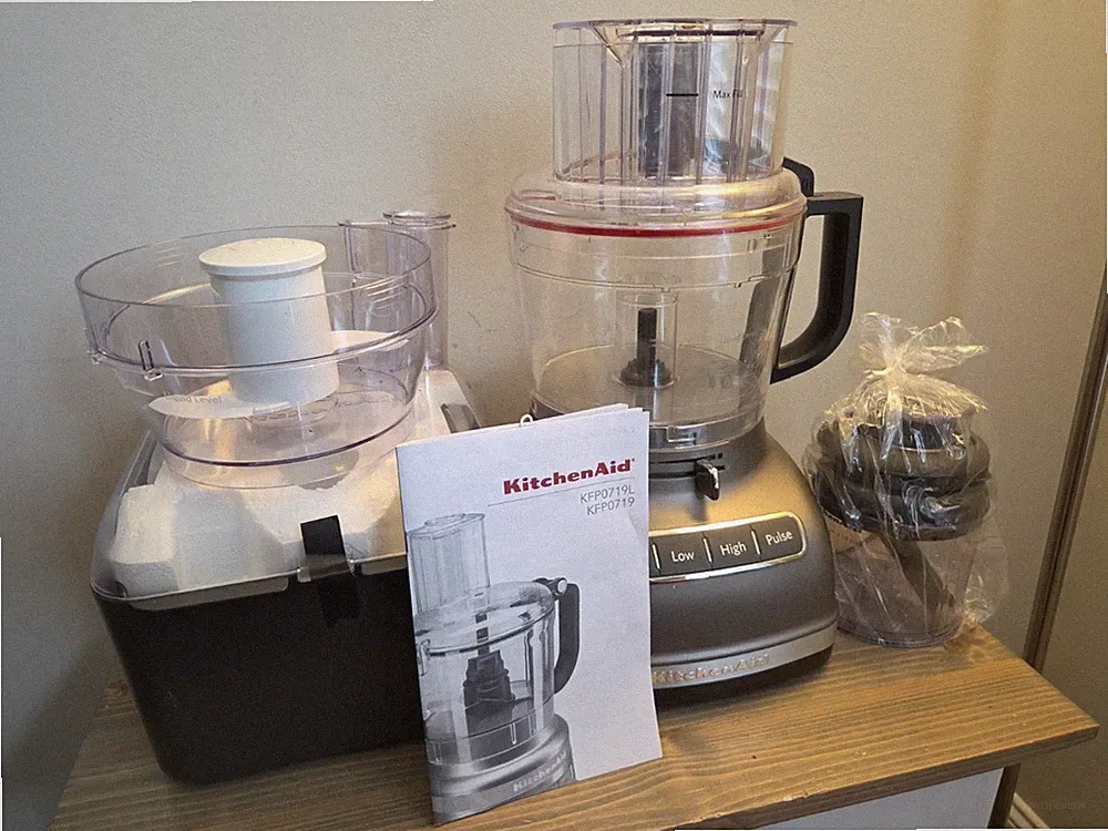 KitchenAid 11-Cup Food Processor ExactSlice System Contour Silver KFP1133CU