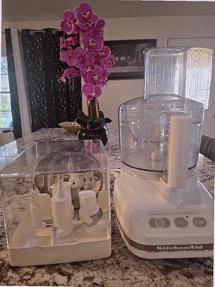 Kitchenaid 11 Cup Food Processor KFP600WH w/ Blades Accessories & Attachments