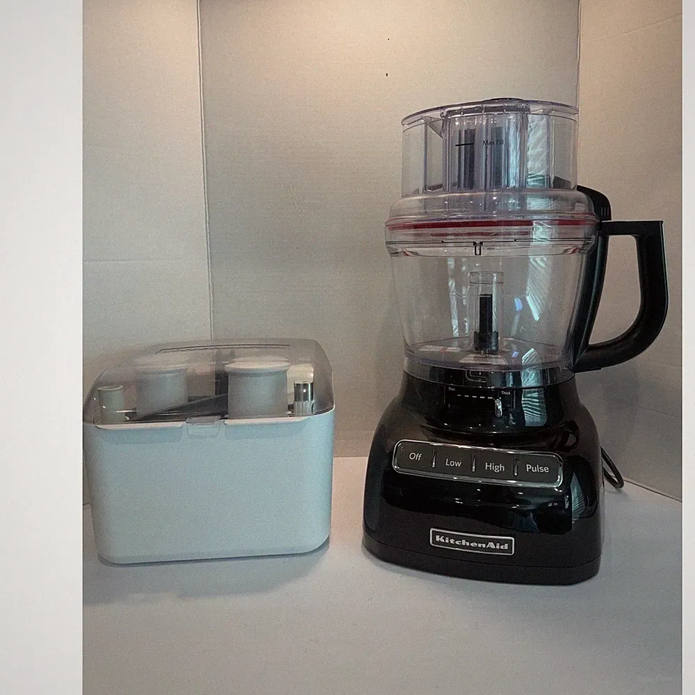KitchenAid 13-Cup Food Processor Onyx Black ExactSlice KFP1333OB0 w/ Attachments