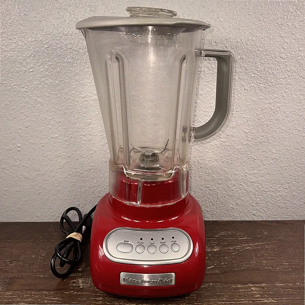 KitchenAid 4-Speed Blender KSB540ER0 Empire Red GUC