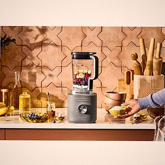 Kitchenaid 68 Oz Pure Power Blender, 1700 Watt Peak Power, Porcelain White