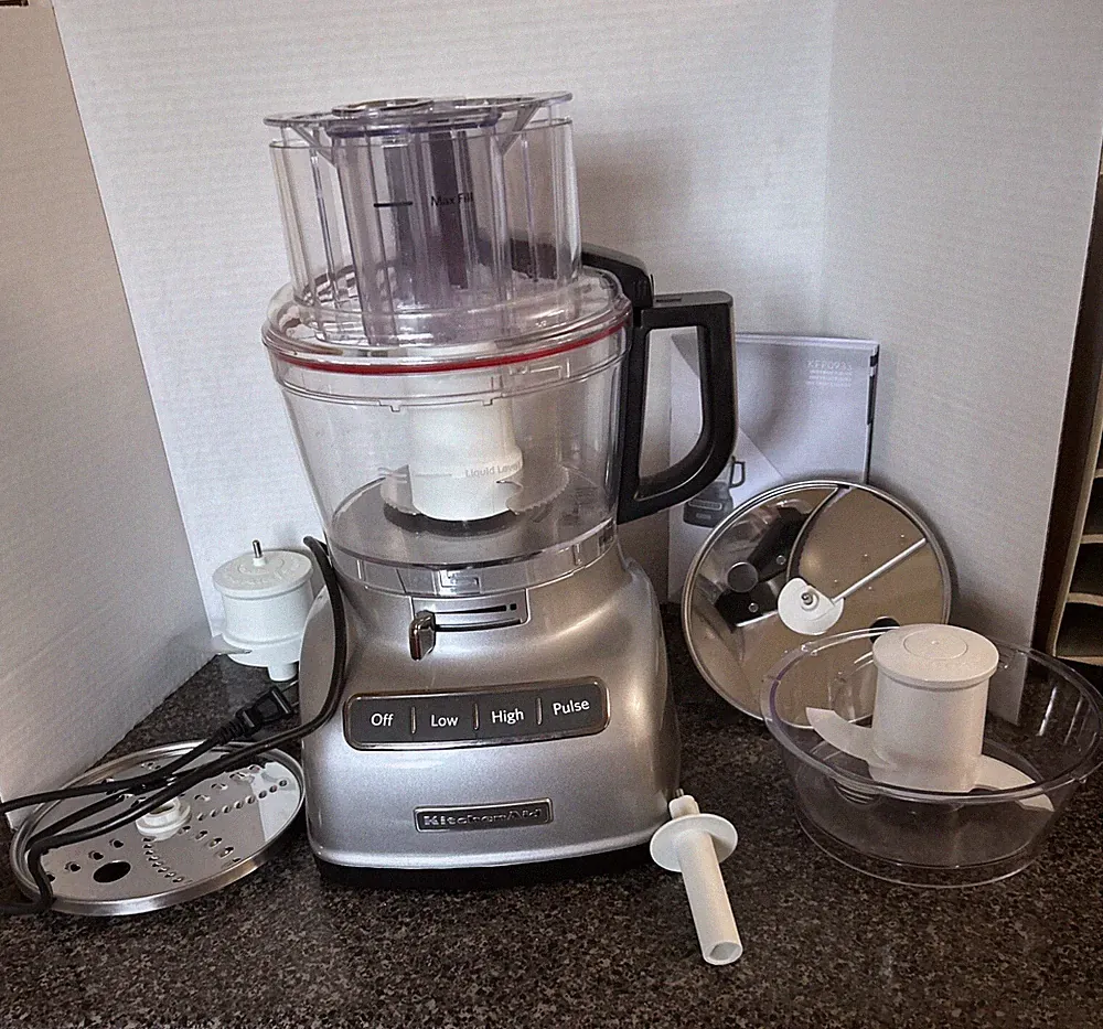 KitchenAid 9 Cup ExactSlice Food Processor - Contour Silver-never Used