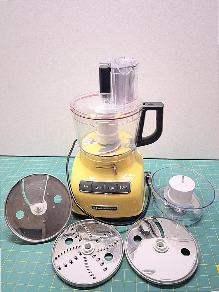 KitchenAid 9 Cup Food Processor Yellow w/ Blades Discs Bowl Attachments Tested