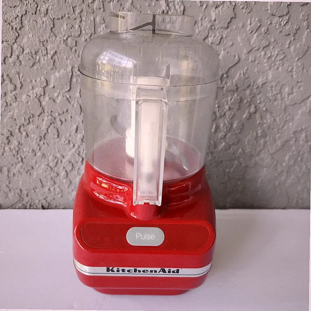 KitchenAid Chef's Chopper KFC3100 Empire Red 3 Cup Mini Food Processor Pulse