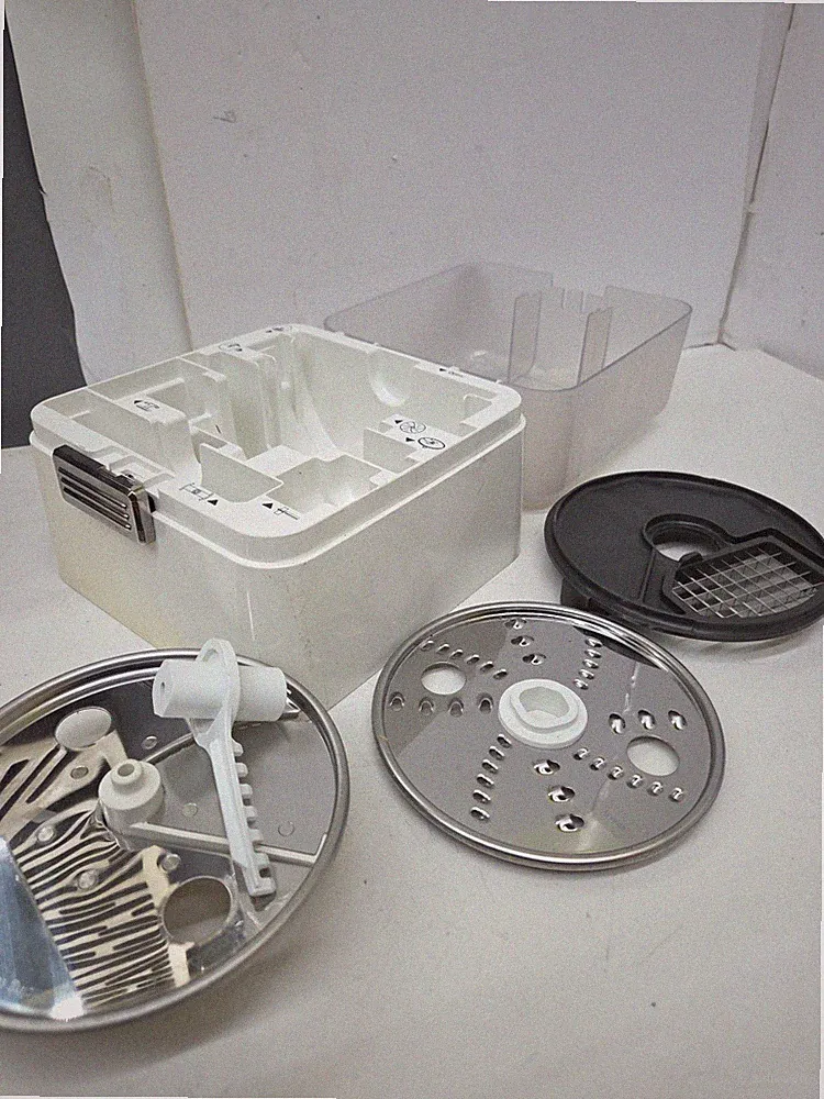 KitchenAid Disk Set 526840 Dicer/Slicer-Food Processor Good Condition W/case