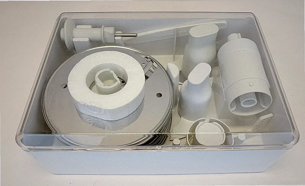 KitchenAid Food Processor Disc Set Slice Shred 2mm 4mm Egg Whip + Tray NEW