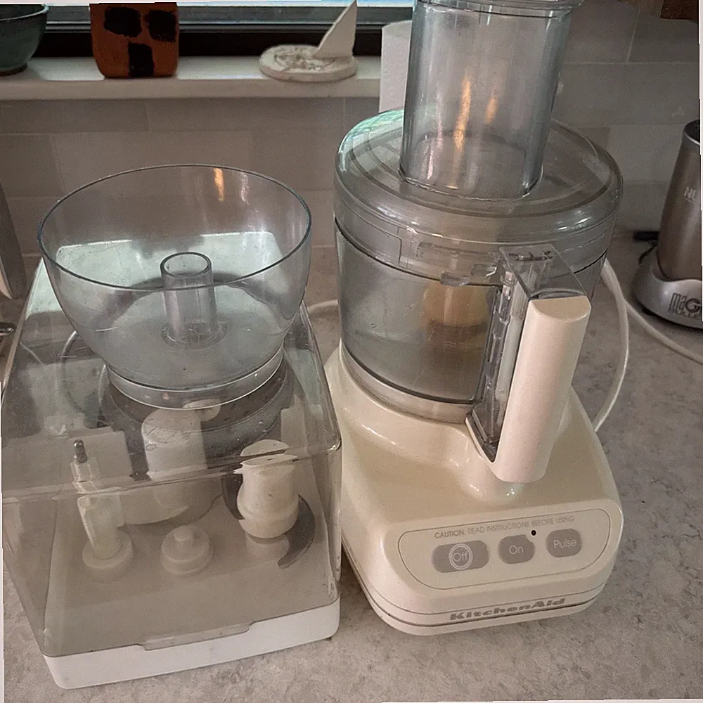 KitchenAid Food Processor KFP600W with Kneading Blade & 5Others Plus Accessories