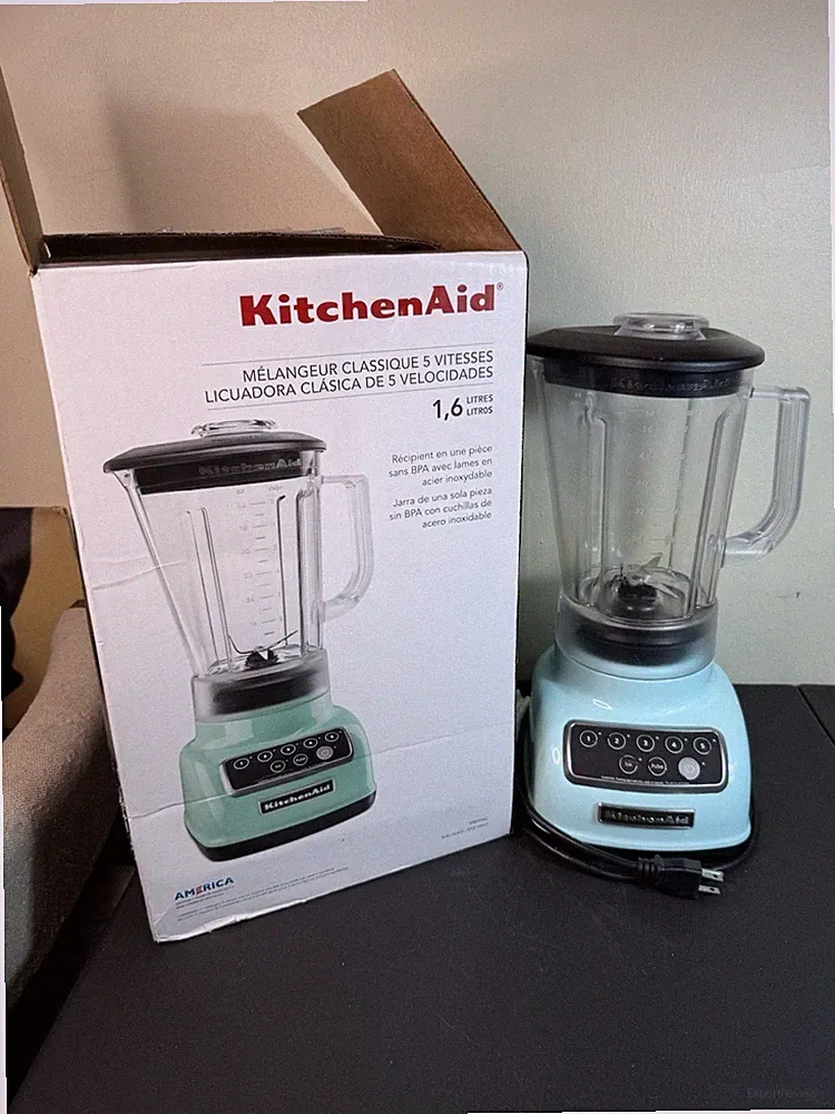 KitchenAid Ice Blue Blender KSB1570IC 5-Speed 7 Cup Pitcher Works Clean