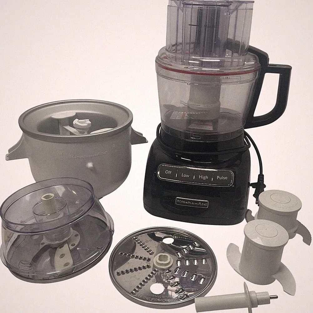 KitchenAid KFP09220B0 Food Processor Black Tested Working with Attachments