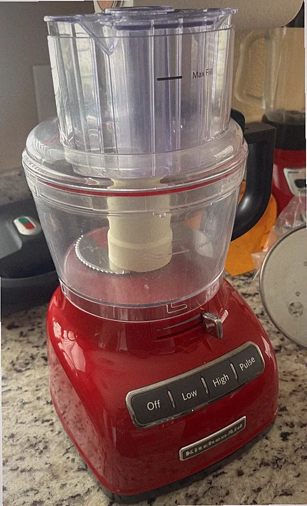 KitchenAid KFP0935QGC 9 Cup Food Processor/Slicer Empire Red With Blades