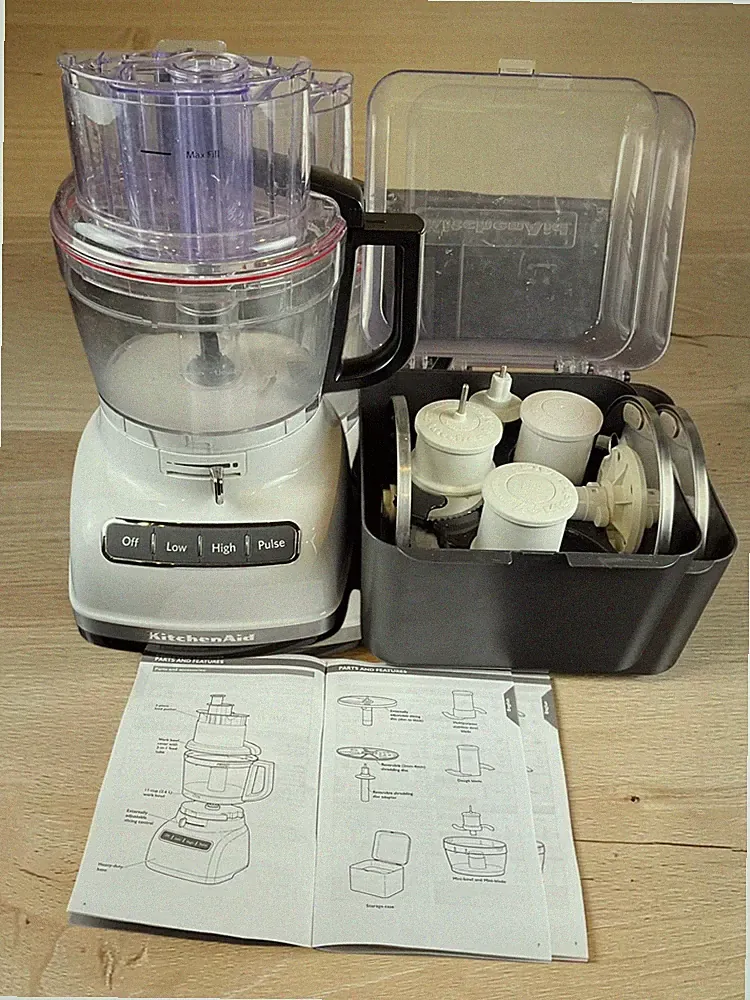 KitchenAid KFP1133WH 11 Cup Food Processor Complete Attachments Manual Tested