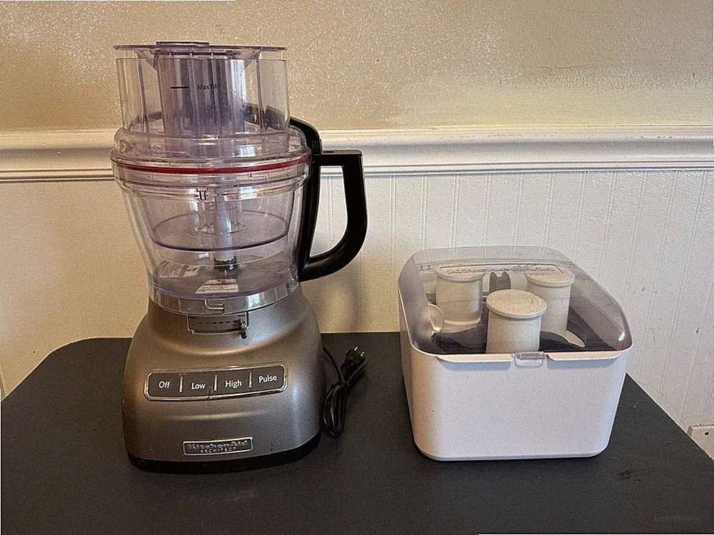 KitchenAid KFP1333 13-Cup Food Processor. Comes with Accessories/Blades Case.