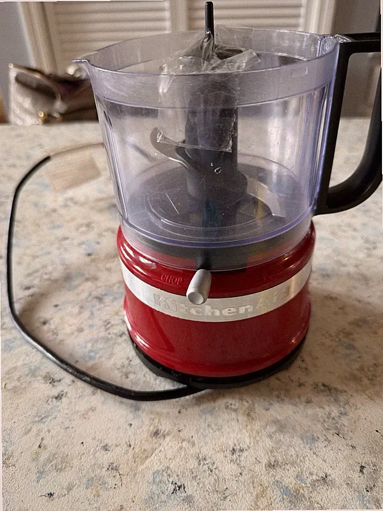 Kitchenaid small Food Processor - Empire Red Used See Description missing lid