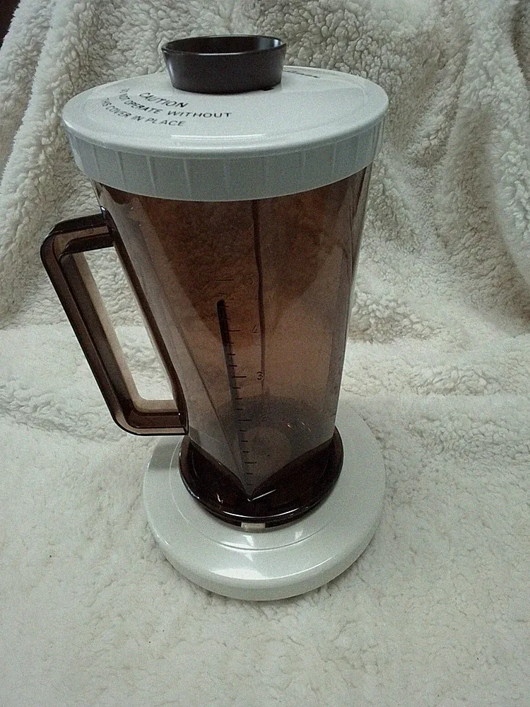 La Machine 1 Mod 354 Blender pitcher bottom rim lid & blade parts only Moulinex
