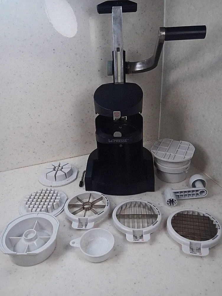 Le Presse Gourmet Food Styler Slicer 8 in 1 Food Processor Prep Attachments