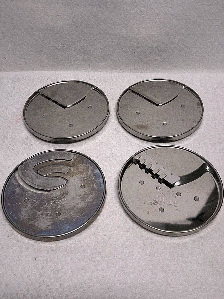 Lot Of 4 Cuisinart Replacement Shredding Slicing Discs Food Processor DLC8 DLC10