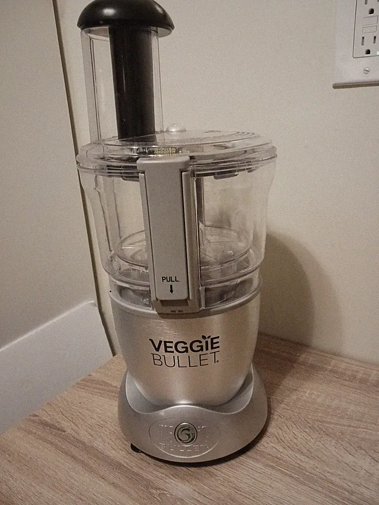 Magic Bullet Veggie Bullet VB-102 Spiralizer AND Food Processor WORKING Used