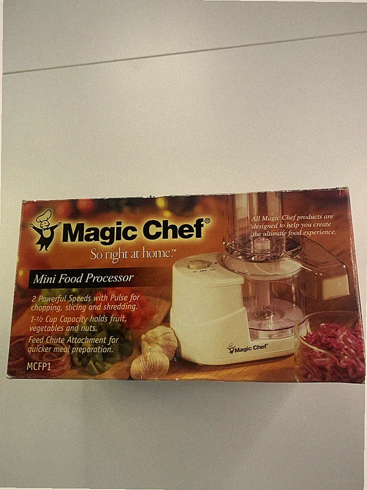 Magic Chef Mini Food Processor 2 Speeds Pulse MCFP1 1.5 Cup Capacity