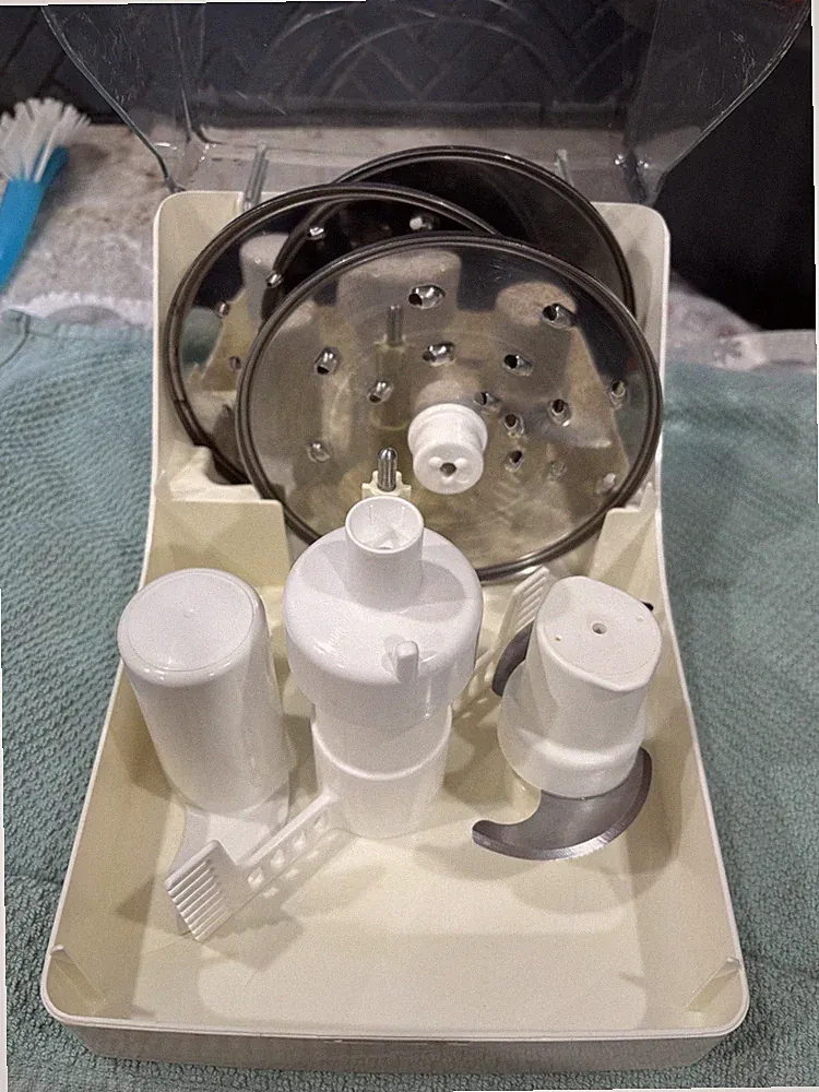 Magimix Food Processor Attachments w/ Box
