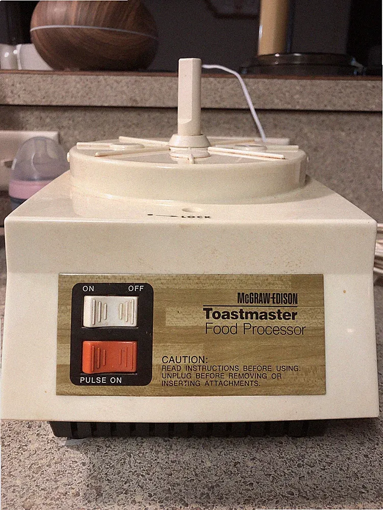 Mcgraw-Edison Toastmaster Food Processor Model F1100 Base Working Good Tested