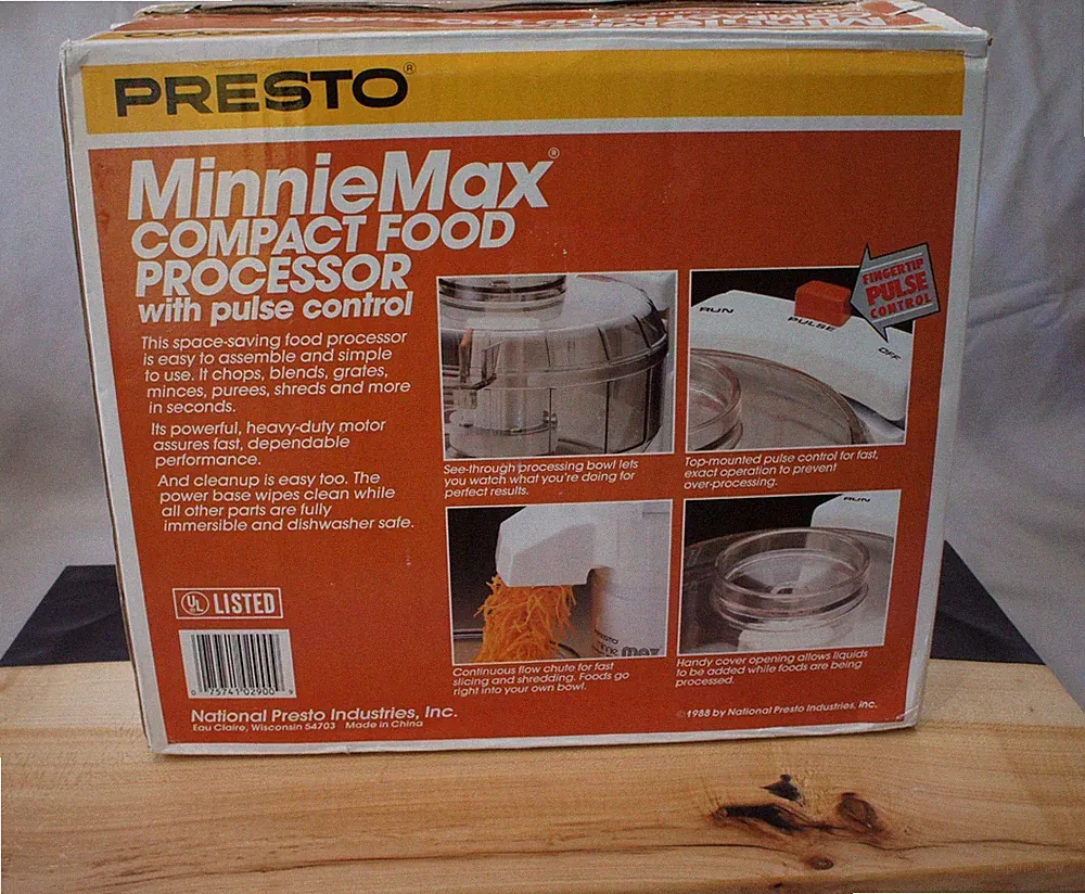 Minnie Max Compact Food Processor by Presto Open Box Never Used New E07