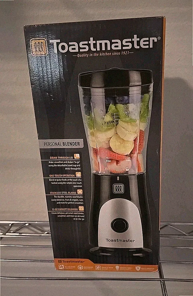 New In Box Toastmaster Personal Blender TM-3MBL-15 oz Capacity