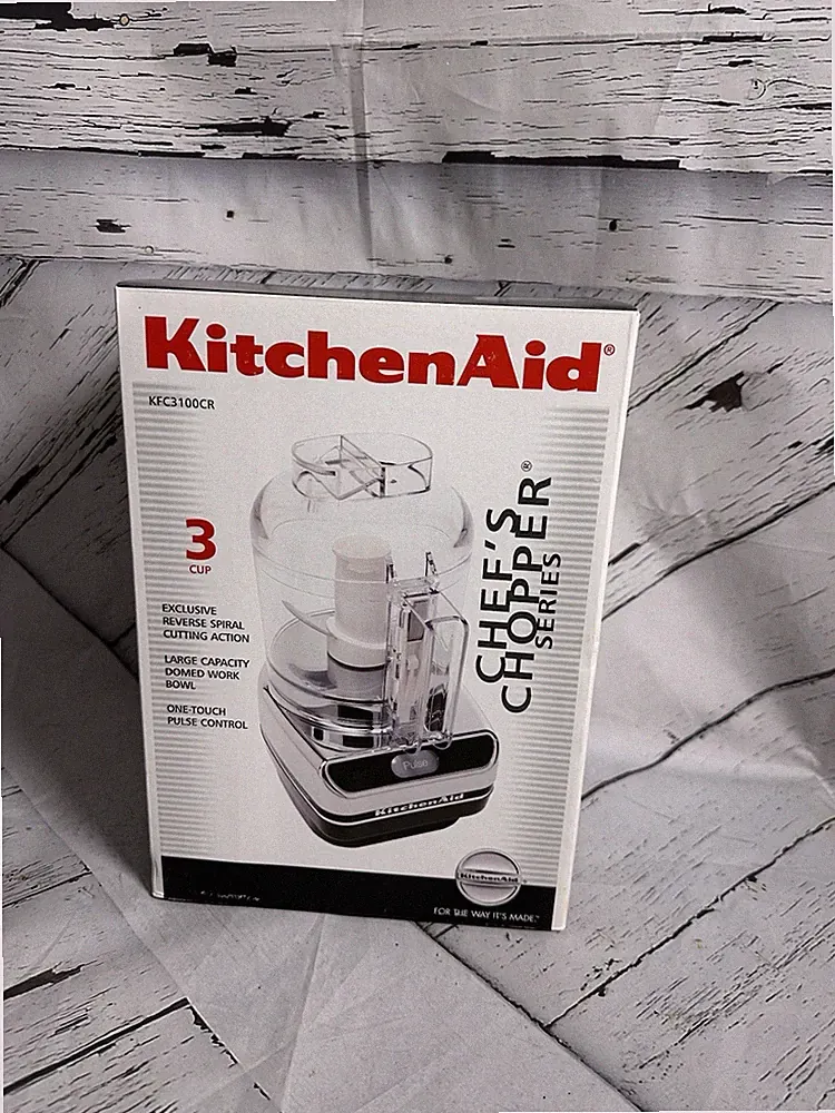 (NEW) KitchenAid KFC3100CR Mini Food Processor 3 Cup Dishwasher Safe Chrome