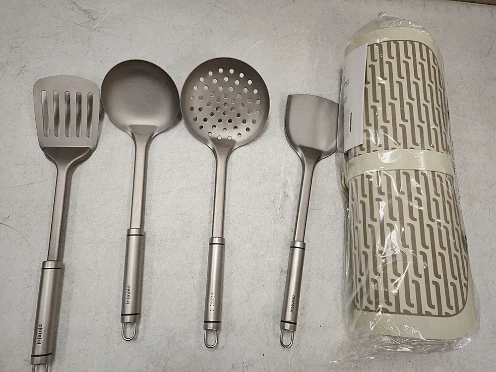 NEW Plateful Titanium Pro Utensils & Food Warming Mat. Sand