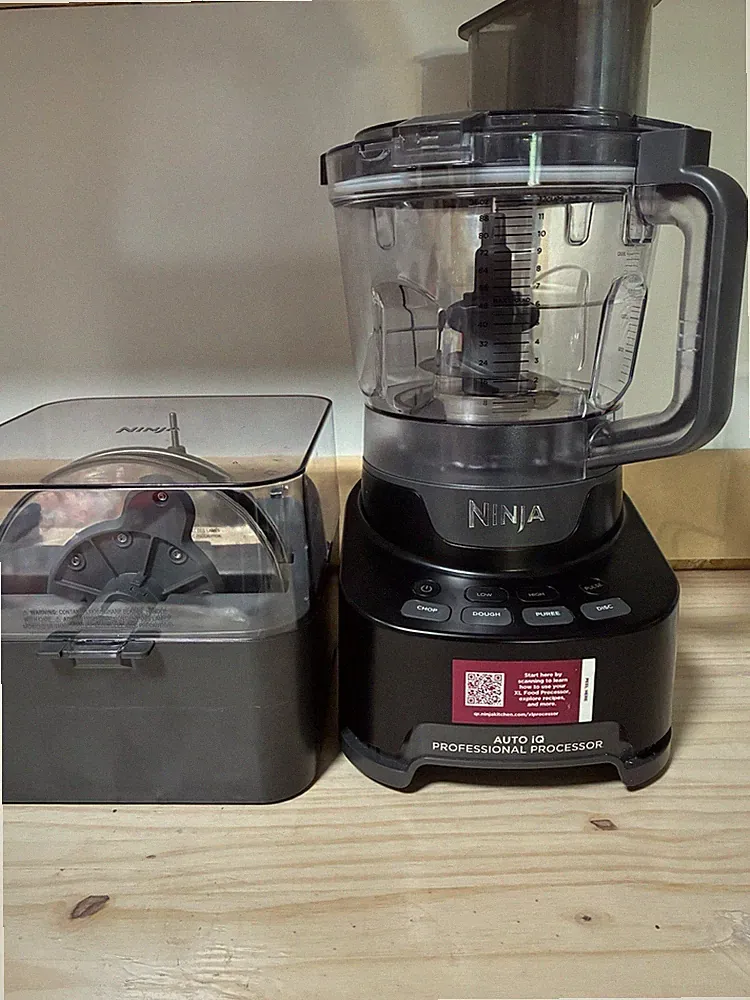 Ninja Auto iQ Professional Food Processor, 12 Cup, Black, Blades, Storage Box