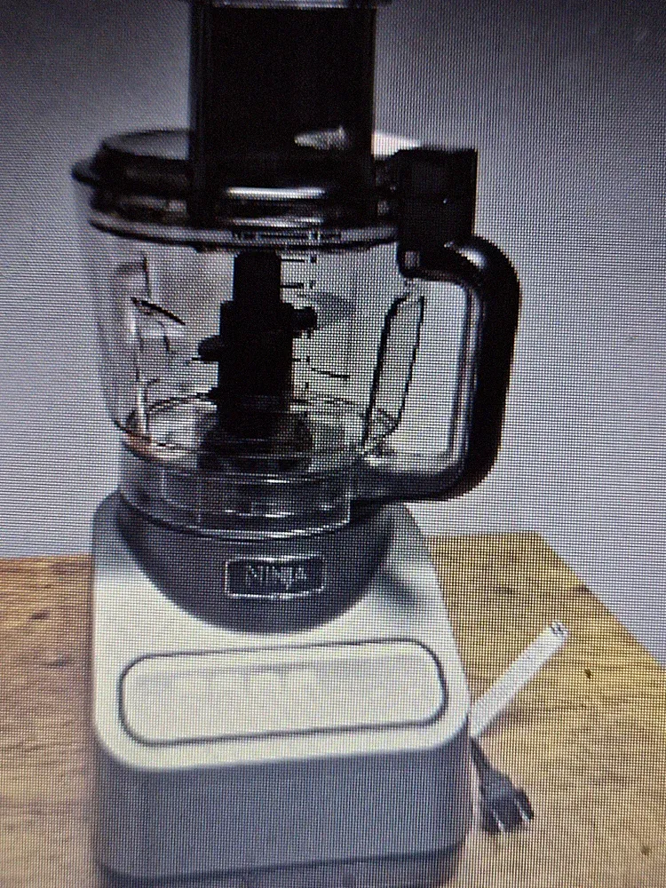 Ninja BN600 9 cup Full-Size Food Processor - Black Brand New Regular 129.00