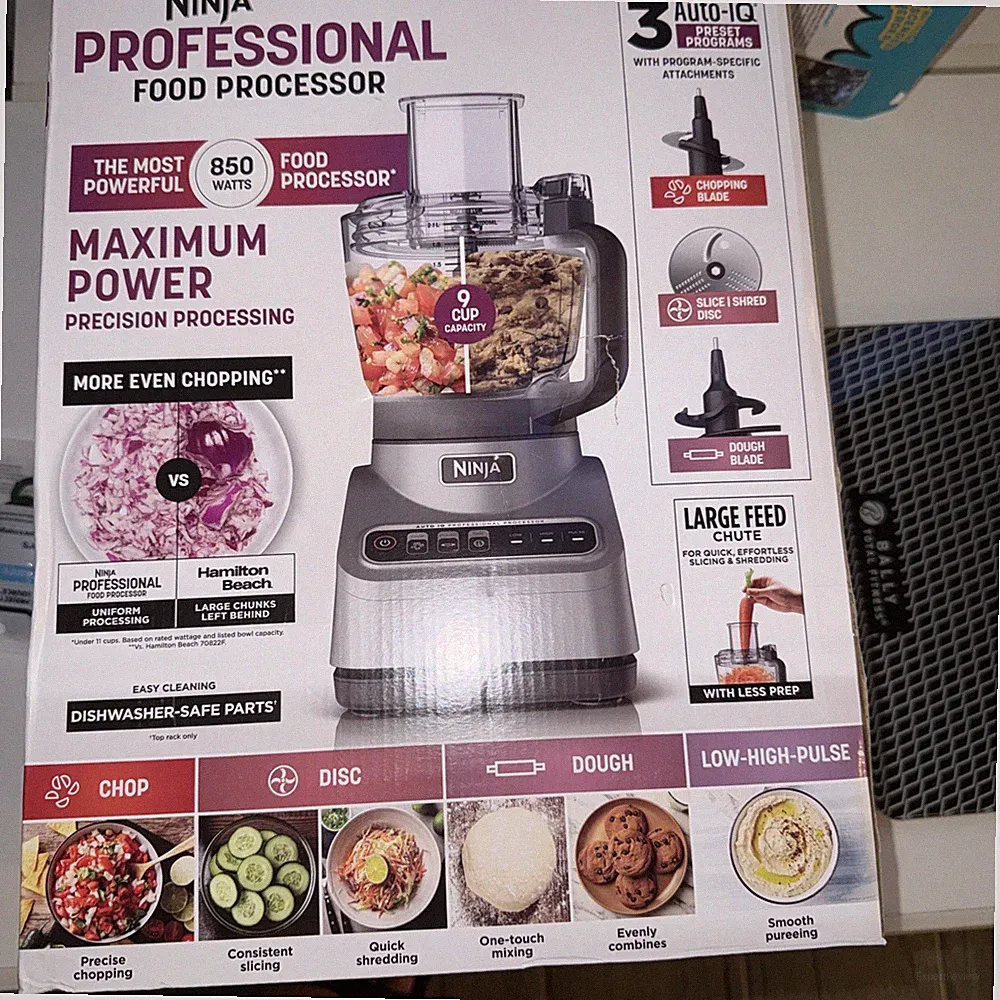 Ninja BN600 9 cup Full-Size Food Processor - Gray