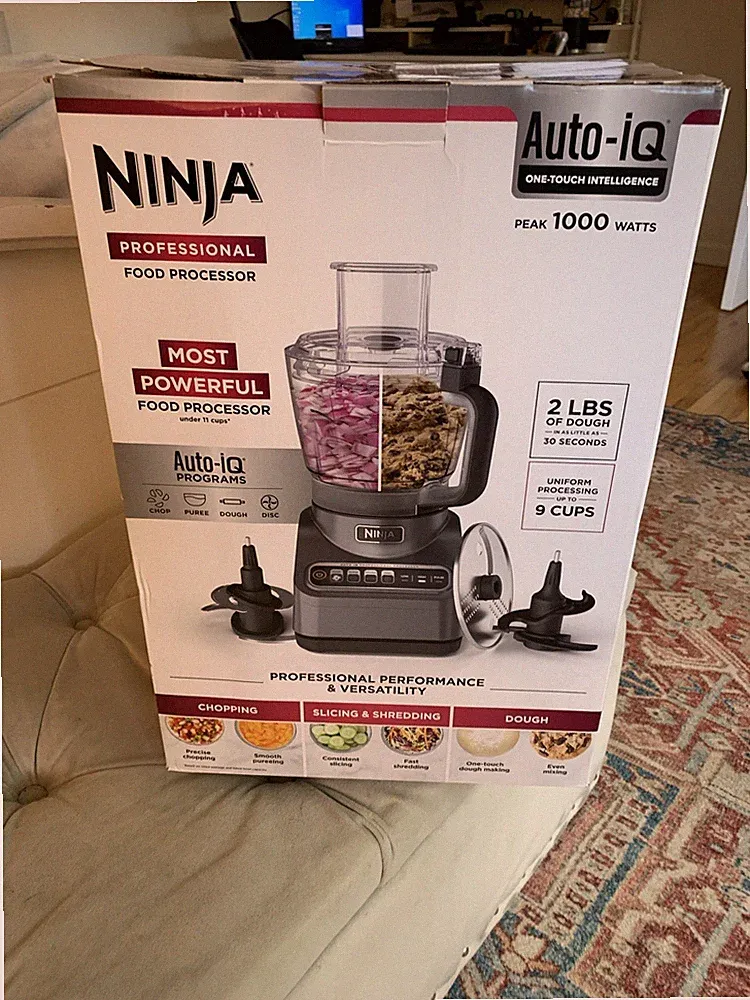 Ninja BN601 Professional Plus Food Processor 1000-Peak-Watts Auto-iQ