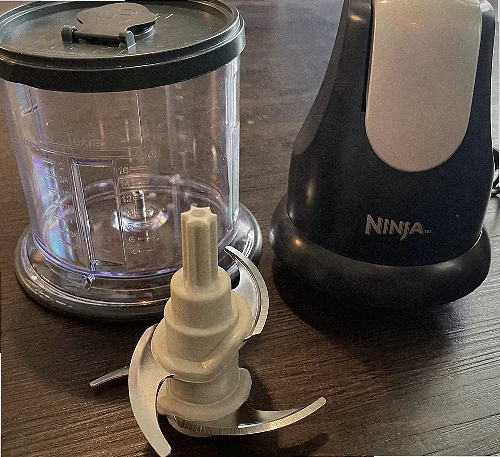 Ninja Express Chop 2-Cup Food Chopper 200W QB900B Mini Processor