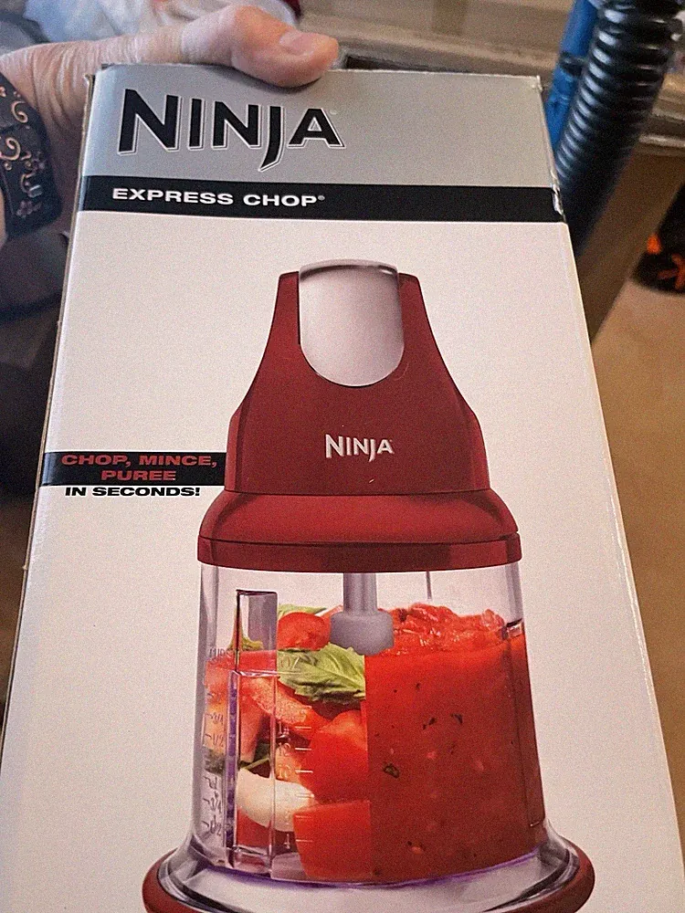 Ninja Express Chop Food Chopper 16 oz Bowl Chop Mince Purée FAST NJ100GR NIB