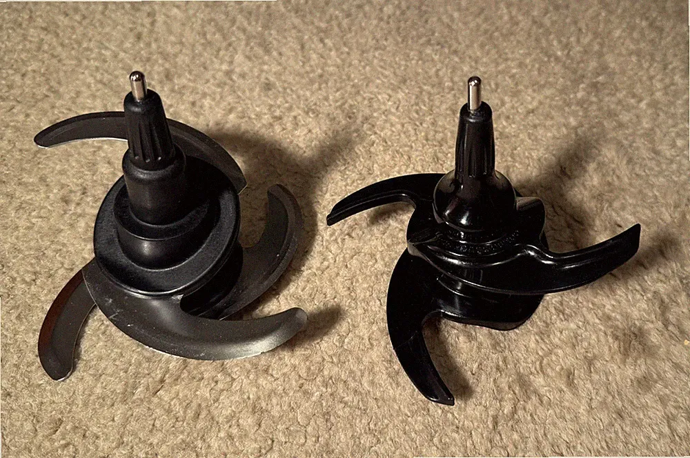 Ninja Food Processor Dough Hook and Blade Attachment Lot of 2 - Excellent