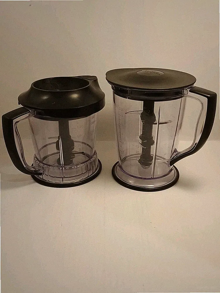Ninja Food Processor # QB1004 30 Parts: 6 Cup & 5 Cup Containers W/ Lids &...