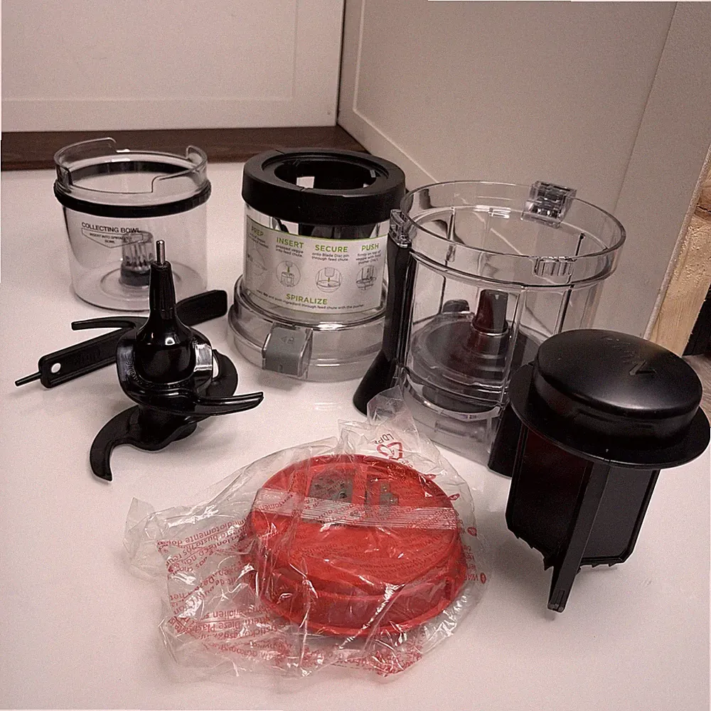 Ninja NN310 Precision Processor Parts Lot Bowl Lid Blade Dough Paddle Pusher