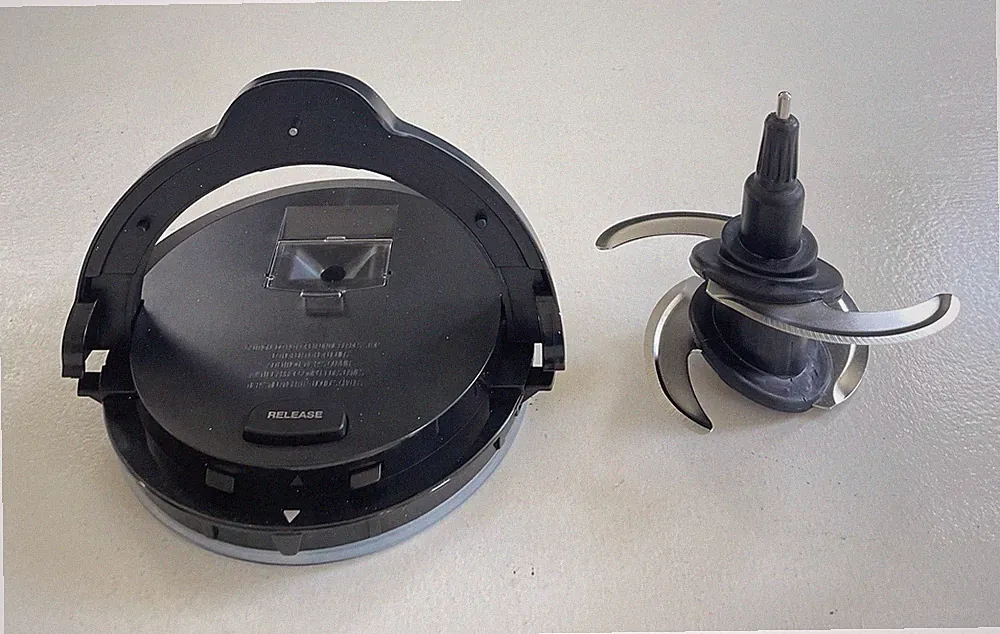 Ninja Pro Blender Food Processor LID & BLADE ONLY - For V2-1 64oz 8 Cup Bowl