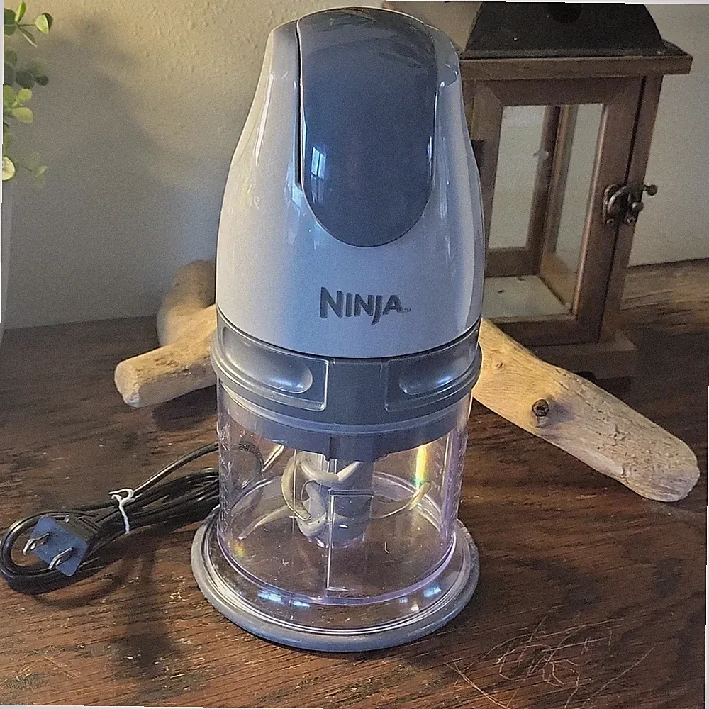Ninja Push Function Food Chopper Gray Electric Motor Bowl Blade Dishwasher Safe