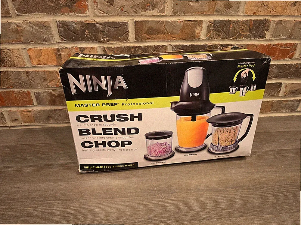 Ninja QB1004 Blender/Food Processor with 450-Watt Base