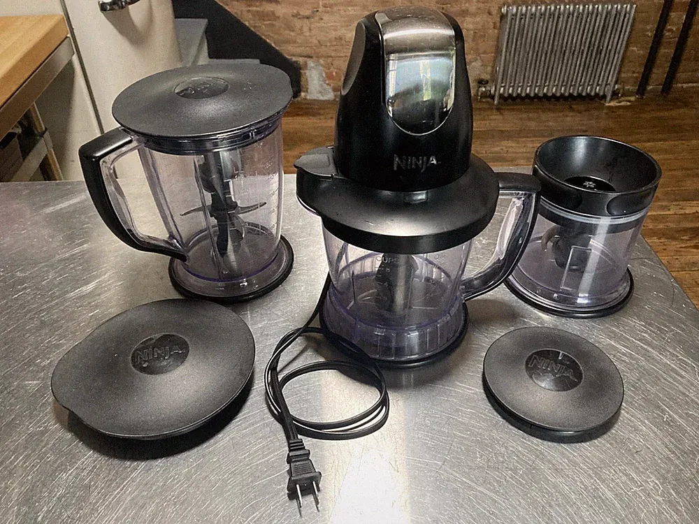 Ninja QB1004 Master Prep Pro Blender Food Processor Set 16oz 40oz 48oz - USED