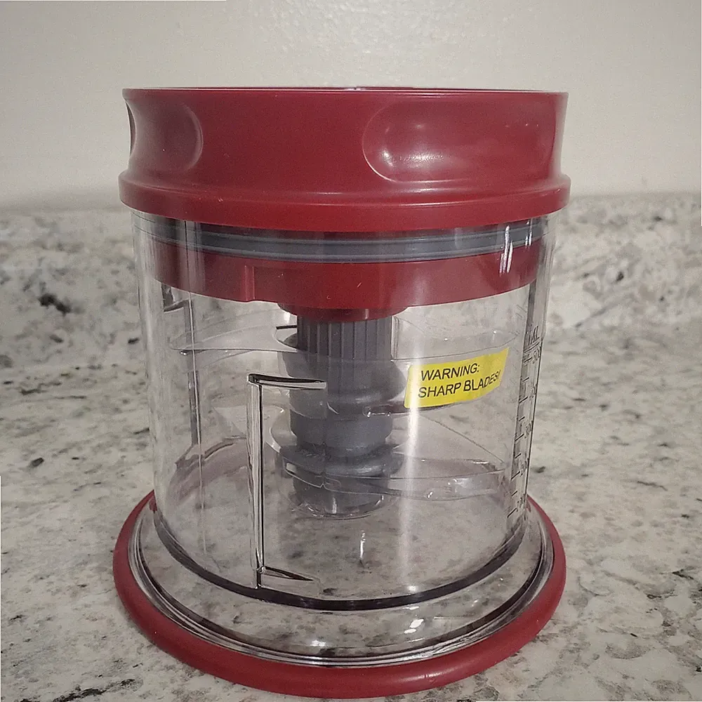 Ninja Storm QB751QRD, 16Oz Food Processor Replacement Brand New