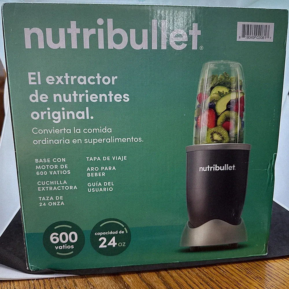 NutriBullet 600W Blender NB-BX537K-23 24oz W/ Extractor Blade To Go Lid NIB