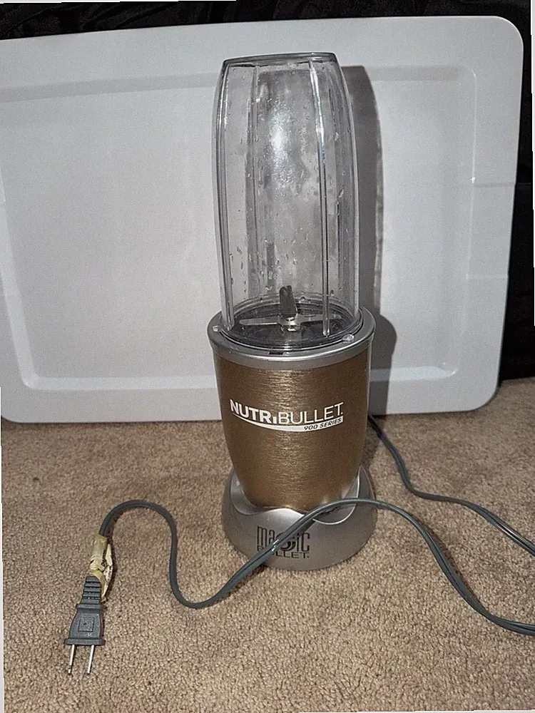 NutriBullet 900 Series Personal Blender - Bronze